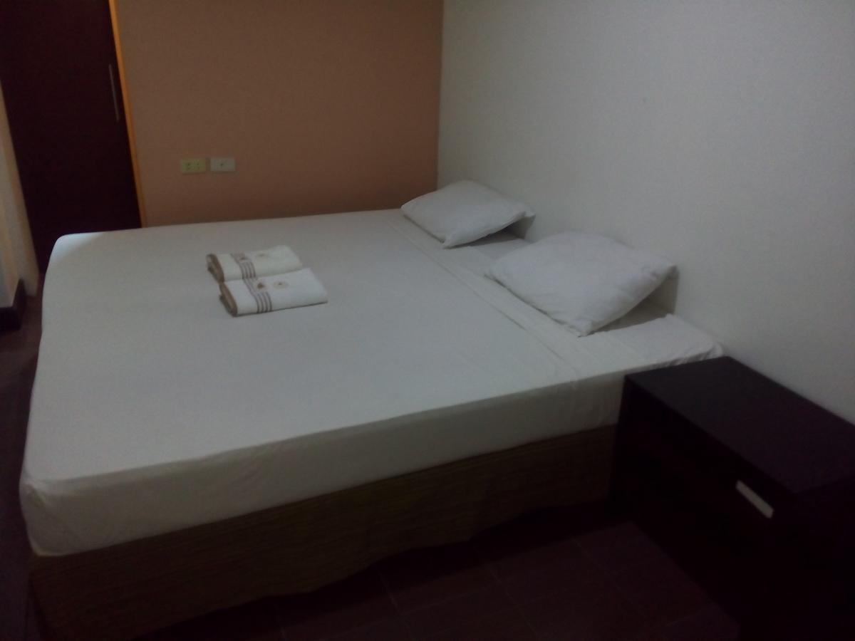 Hotel Kichi Legazpi Esterno foto