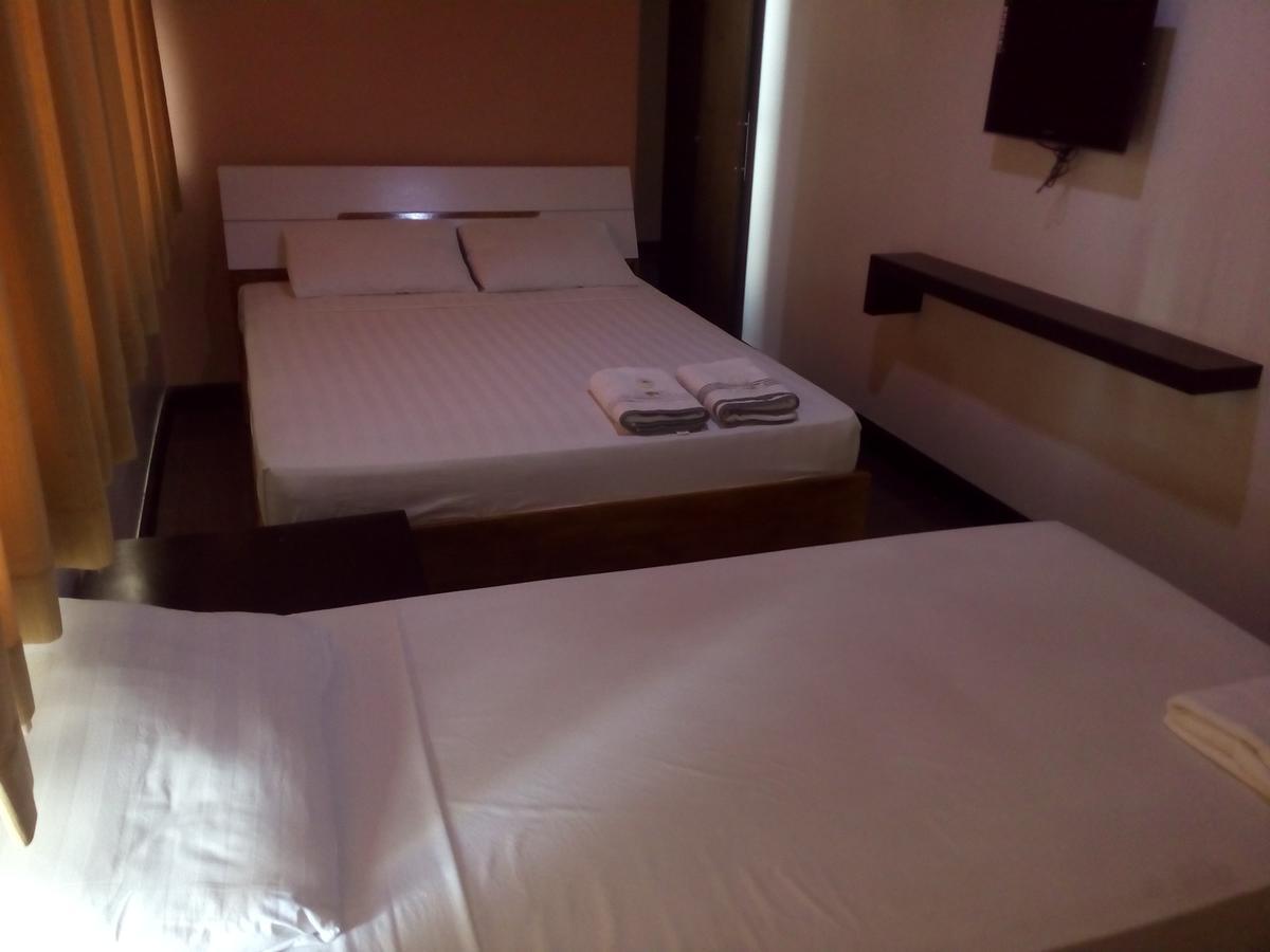 Hotel Kichi Legazpi Esterno foto