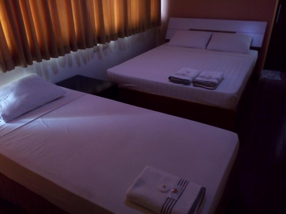 Hotel Kichi Legazpi Esterno foto