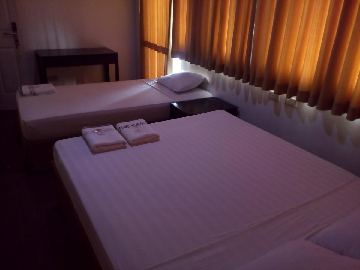 Hotel Kichi Legazpi Esterno foto